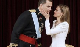 西班牙王后前男友爆料视频,独家爆料视频曝光惊人内幕