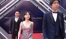 女网红微密圈吃瓜,揭秘网络红人的幕后真相