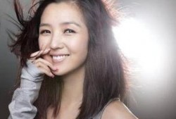 娱乐爆料何洁简介视频下载,娱乐爆料视频深度解析