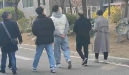 早期网红吃瓜事件,网络舆论的狂欢与反思